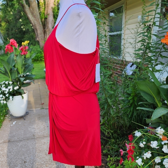 NEW Misa Los Angeles Domino Mini Dress Twisted Knot V Neckline All-Red Luxury - Picture 10 of 15